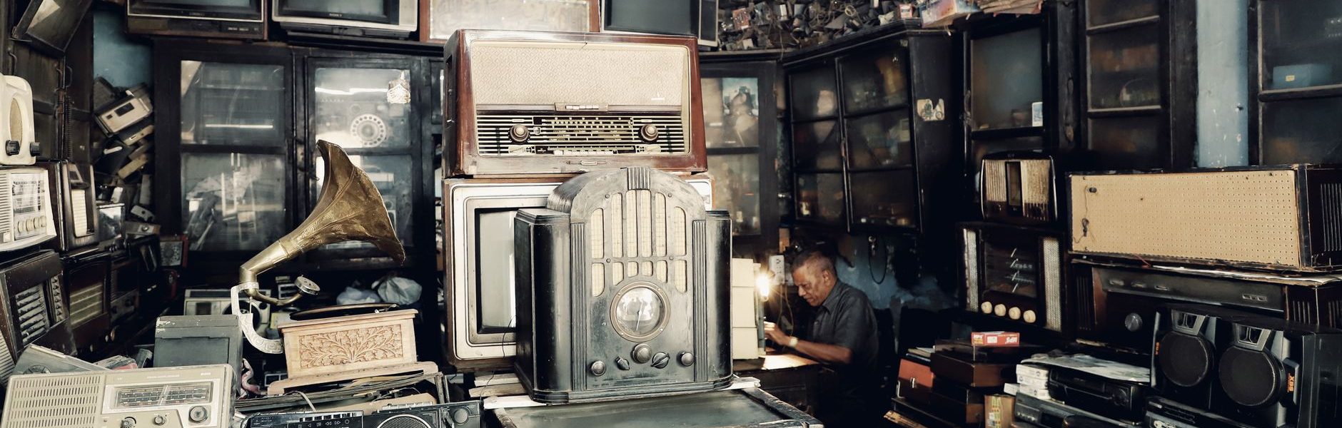 Bajaj Electronics store