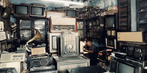 Bajaj Electronics store