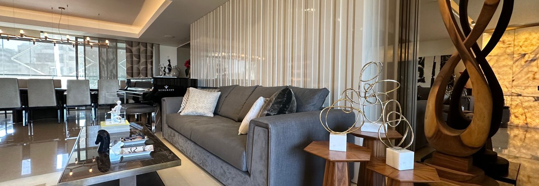 Luxury home décor
