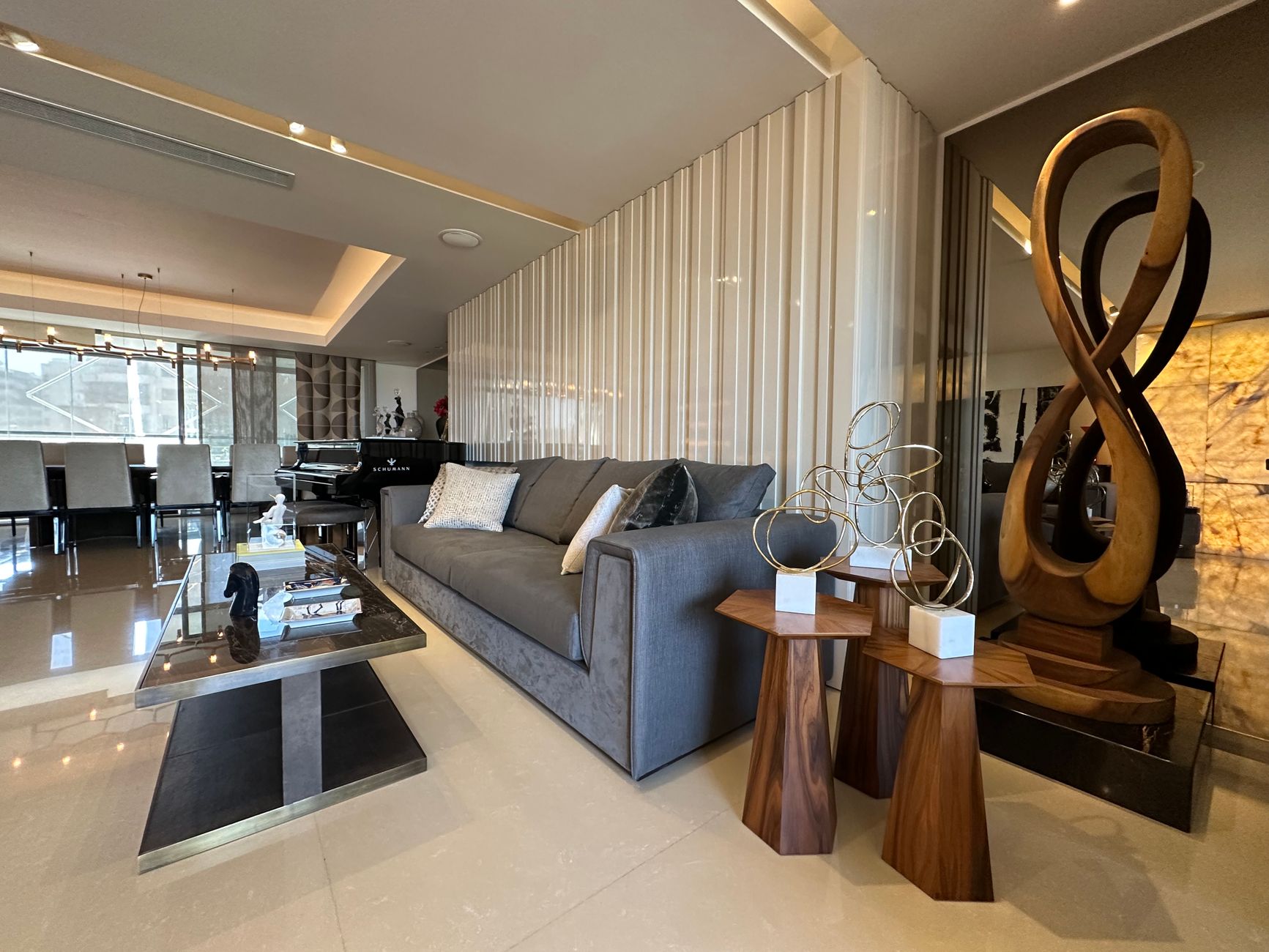 Luxury home décor